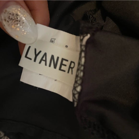 LAYNER Deep V Neck Ruffle Polka Dot Top Pom Pom Peplum Shirt Blouse size large - Picture 7 of 9